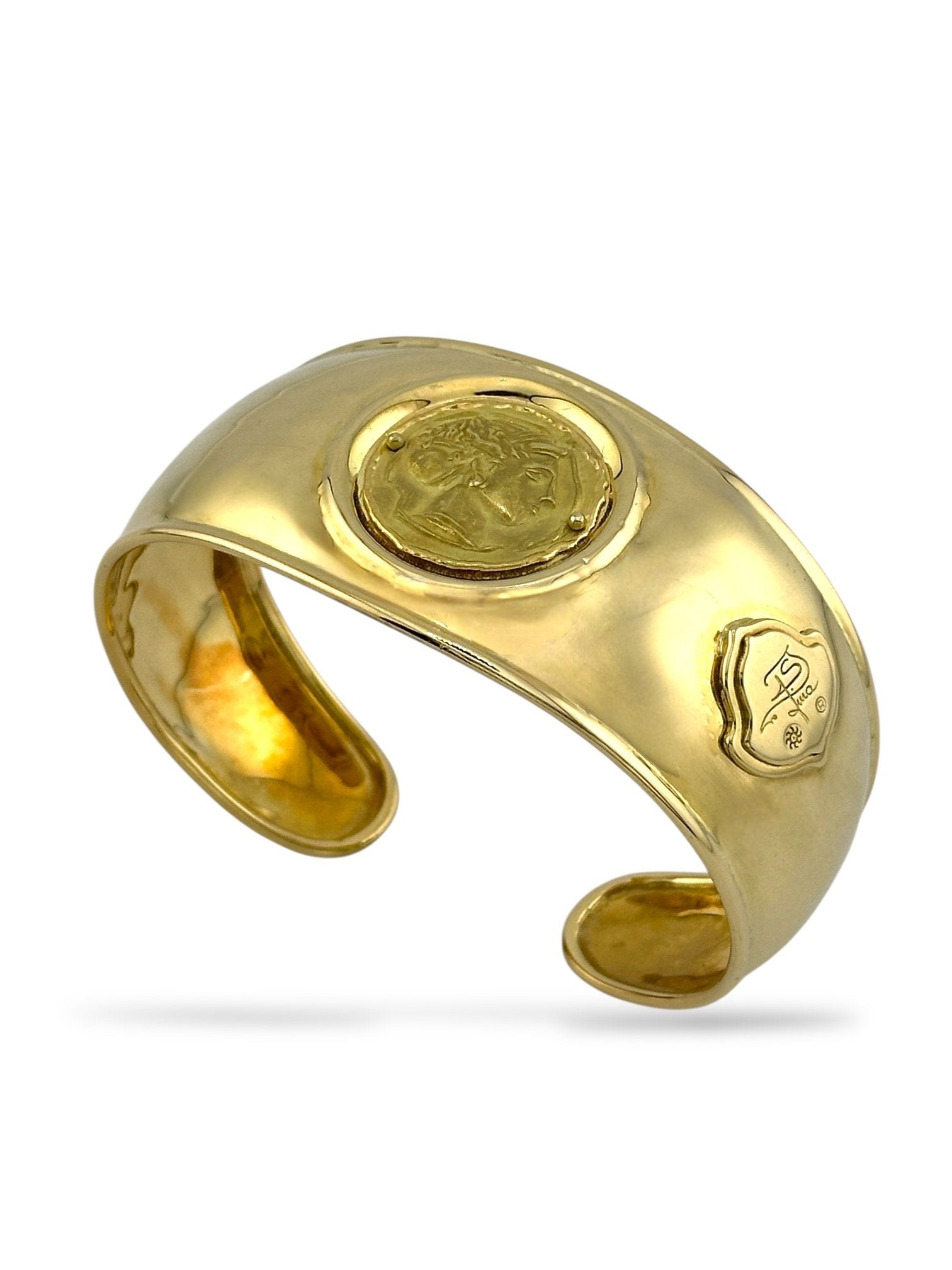 Set of 18K Yellow Gold Renaissance Revival Cuff Bracelet and Ring with Female Deity Motif
