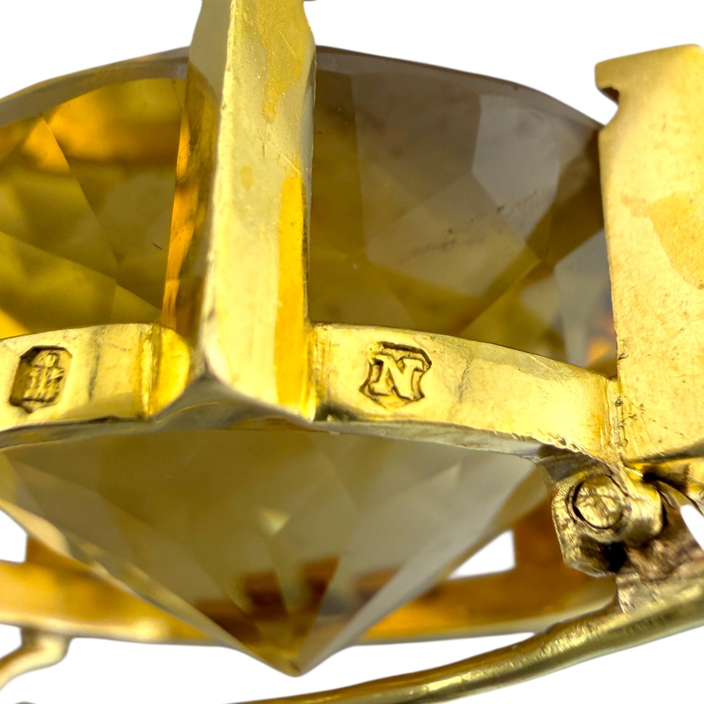 22K Yellow Gold Scottish Large Citrine Dynamic Polo Brooch Citrine