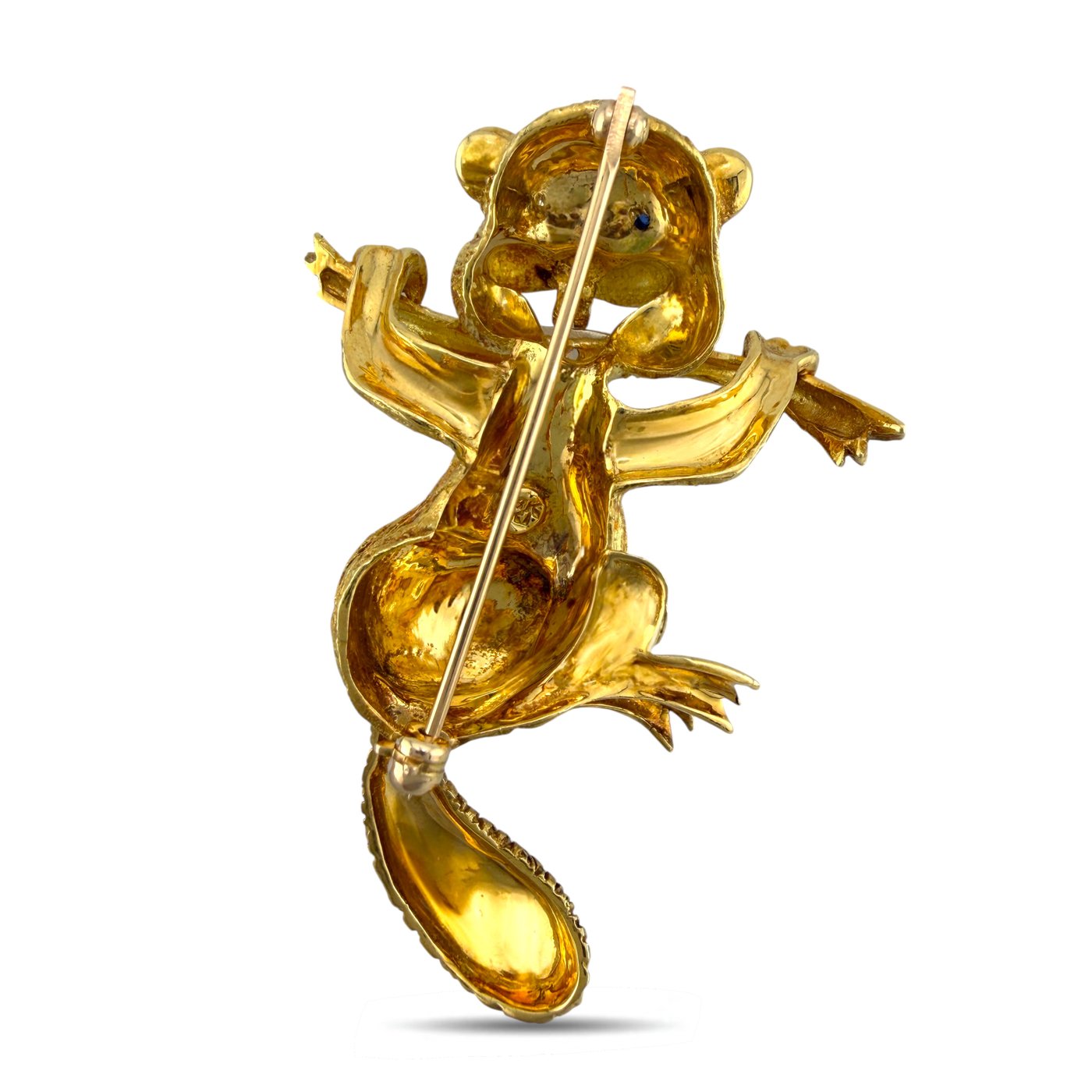 18K Yellow Gold 0.05ct Diamond and Sapphire Beaver Brooch