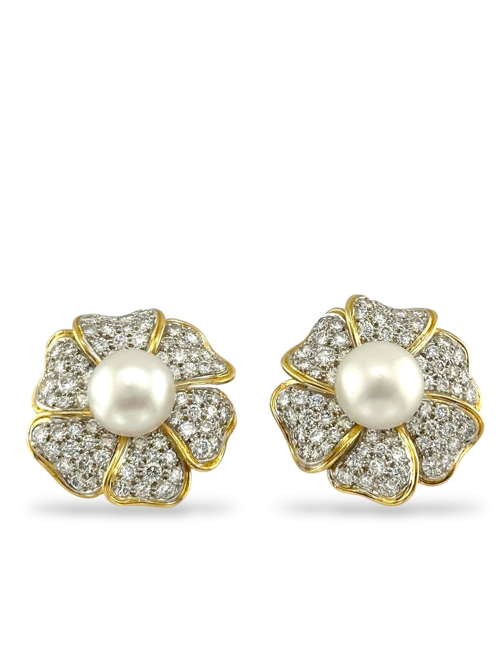 18K Gold and 11ct Diamonds Earrings