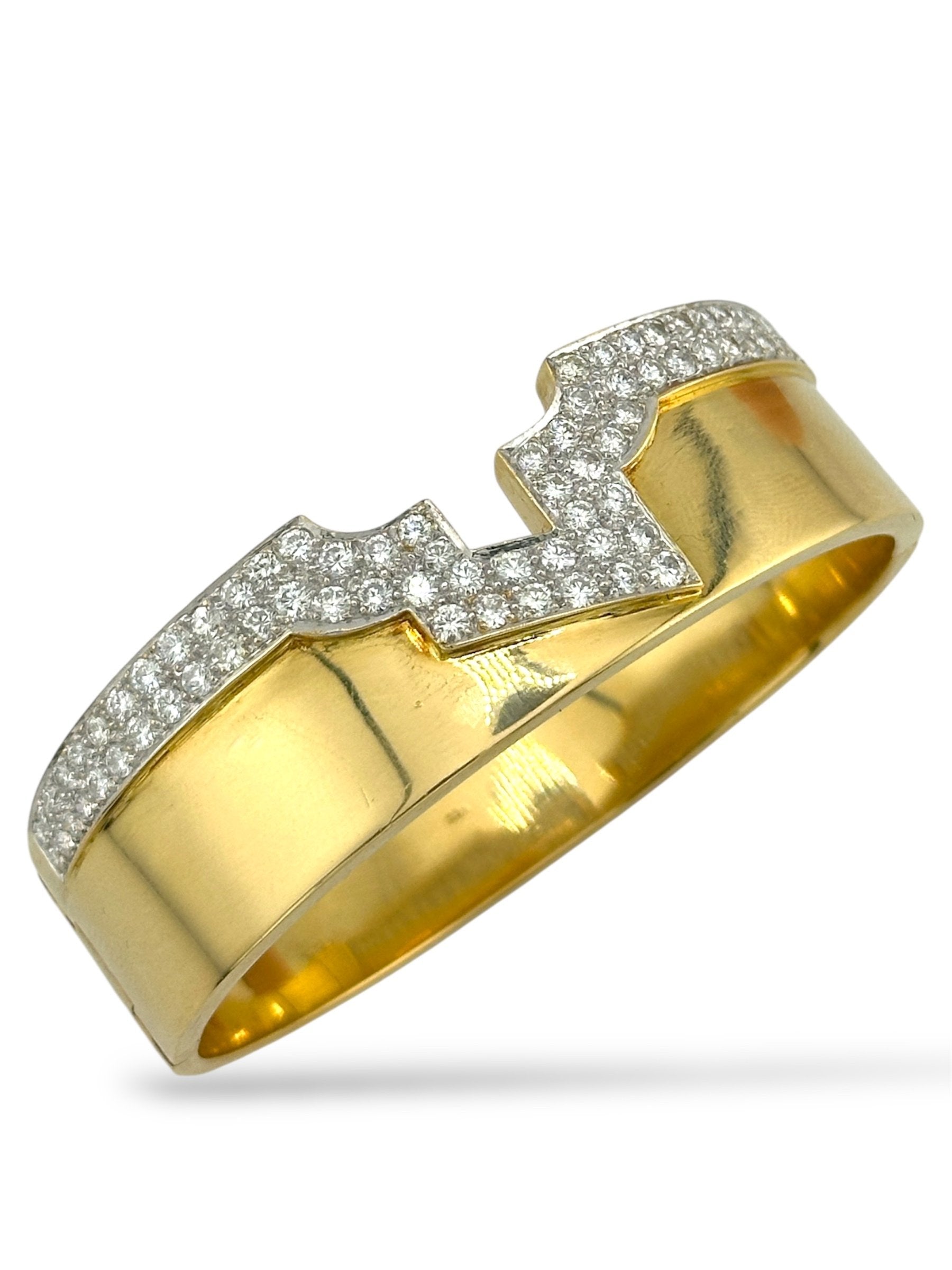18 kt. Yellow gold, 18K Yellow Gold Hinge Bracelet with 3.10 Carats of Diamonds Diamond