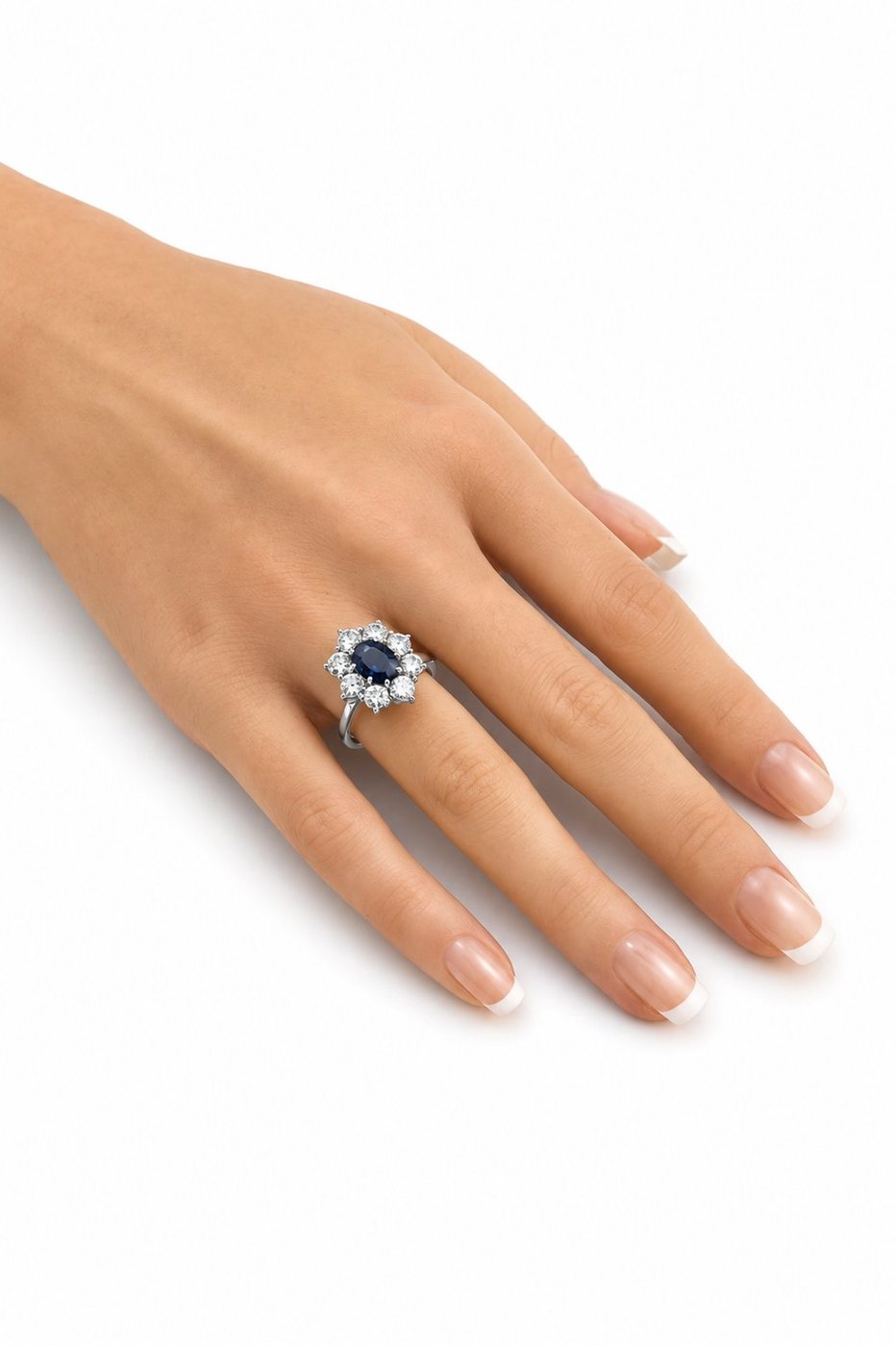 18K White Gold Ring Diamonds and 2.0ct Sapphire Sapphire
