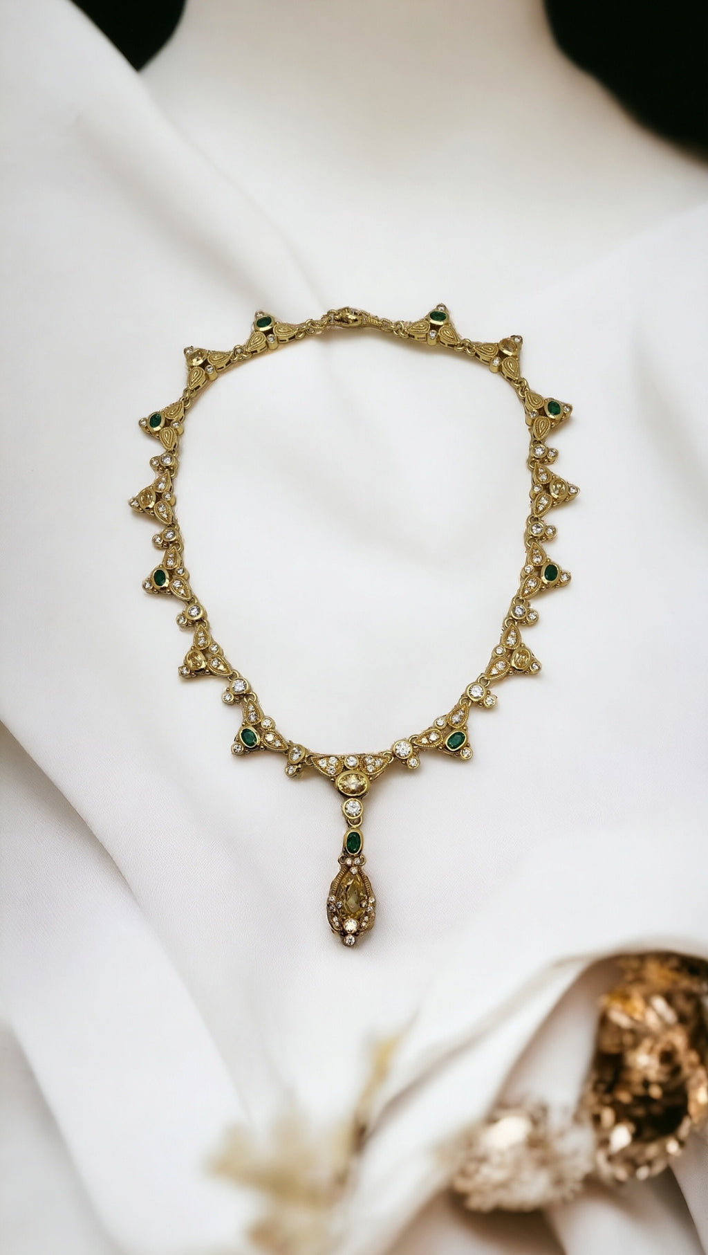 Judith Ripka 18K Gold 10ct Diamond Necklace Pendant