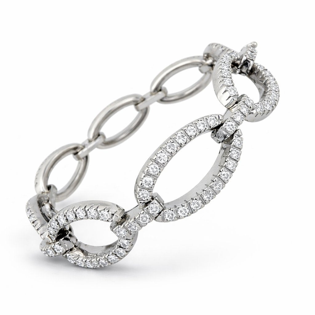 18K White Gold 4.2ct Diamond Oval Link Bracelet