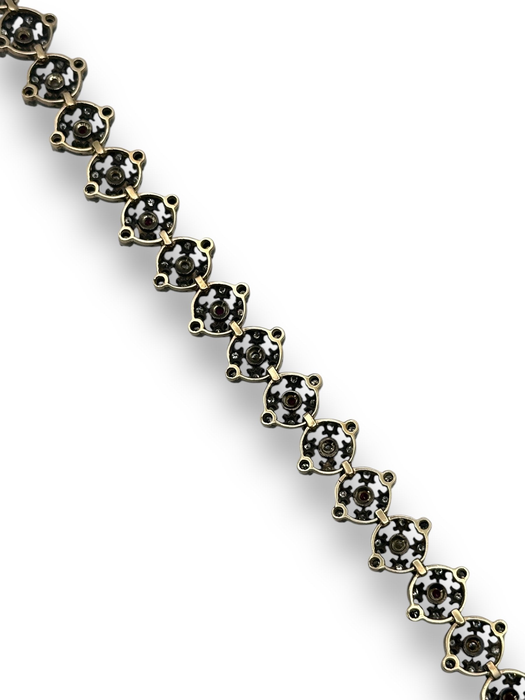14 kt. Yellow gold, Very Unique Antique 14k Gold and Diamond  Women's Bracelet  3.57 Carats  Diamond (Natural)