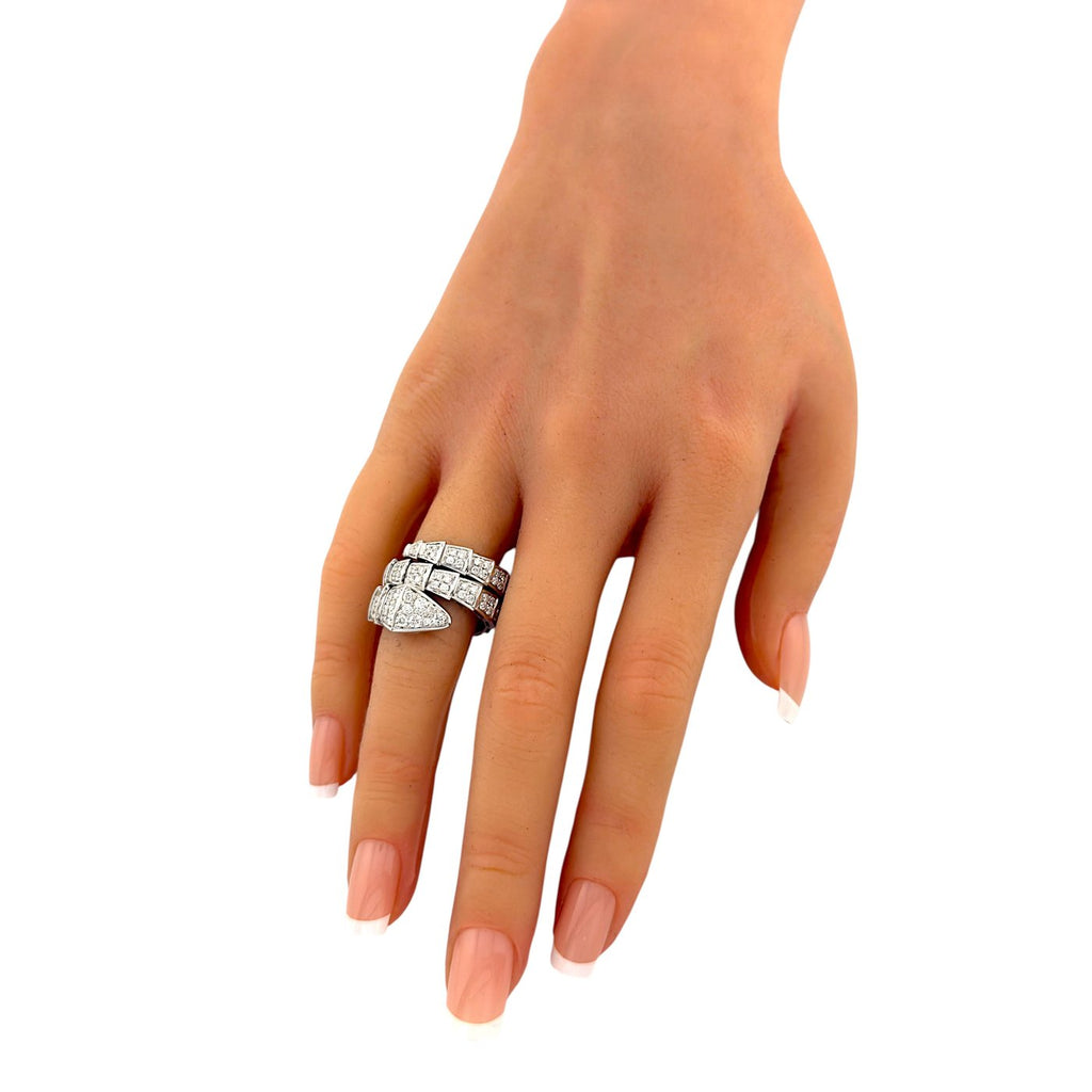 18K Bvlgari Serpenti Viper 18K White Gold 2.77ct Diamond Ring