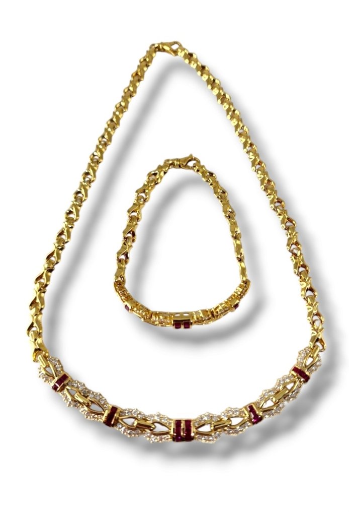Necklace - 18 kt. Yellow gold, 18K Gold Necklace and Bracelet Set with Diamonds & Rubies 3.77 Carats - 6.18ct. tw. Diamond (Natural)