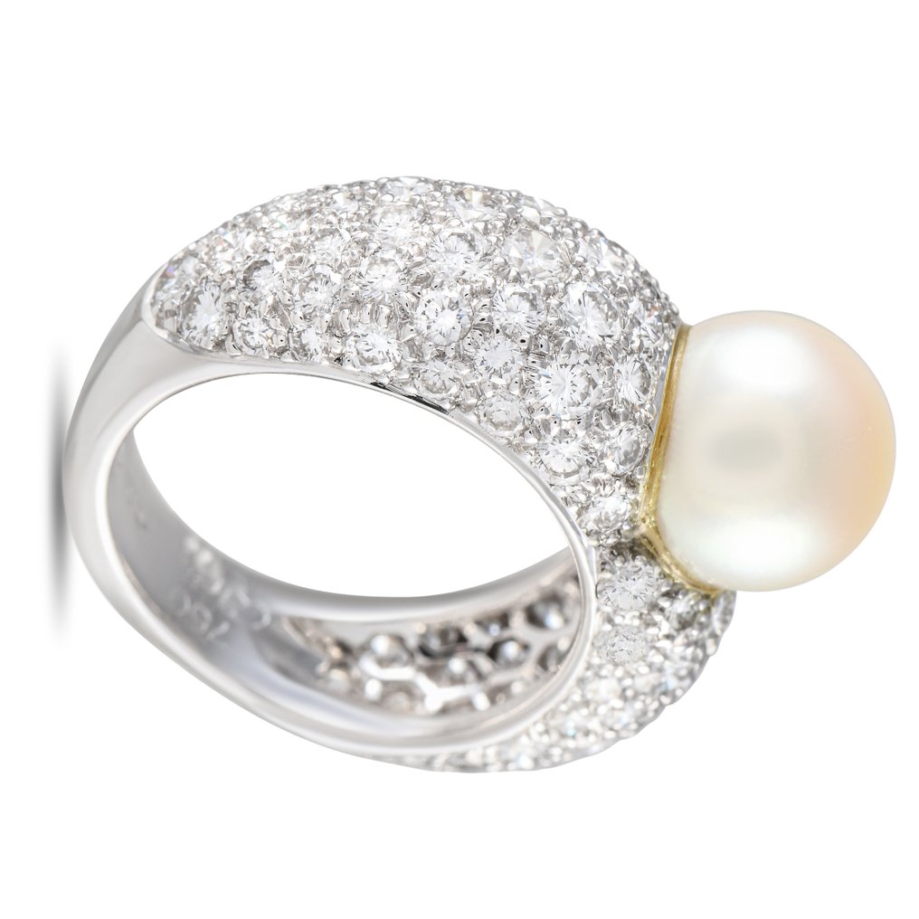 Cartier - Ring - 18 kt. White gold, Juliette 18K White Gold 3.0ct Diamond and Cultured Pearl Ring - 3.00ct. tw.