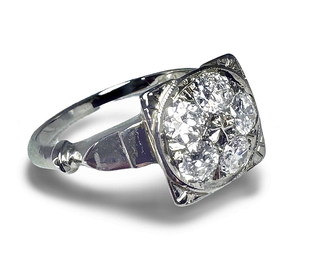 14K White Gold Ring with 0.70 Carats of Diamonds