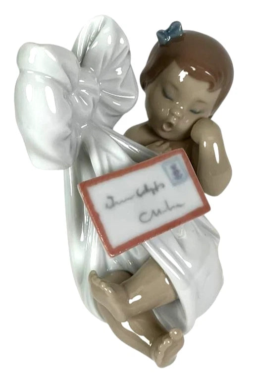 Lladro  Vintage Limited Edition Heavens Gift (Girl) 6626 – Lladro porcelain figurine titled 'Heaven's Gift (Girl)' with refer