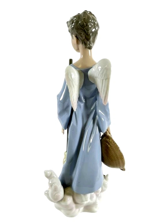 Lladro  Vintage Limited Edition Fall Angel  6147