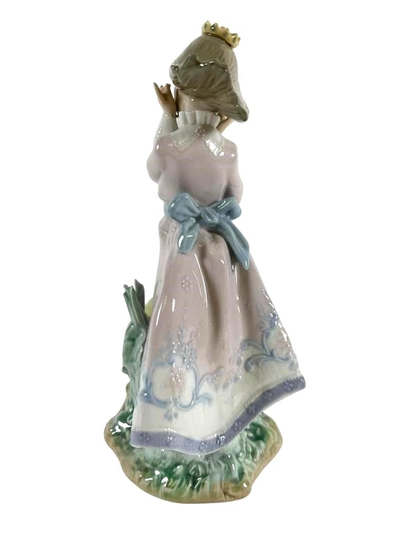 Lladro  Vintage Limited Edition  Land of the Giants  5716