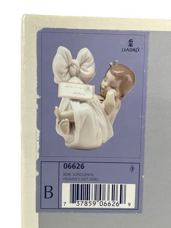 LLADRO HEAVENS GIFT (GIRL) 1999-01 PORCELAIN FIGURINE  6626G