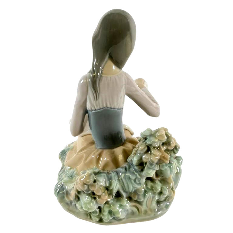 LLADRO LITTLE BO PEEP 1974-85 PORCELAIN FIGURINE  1312G