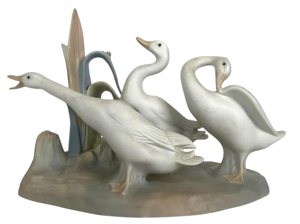 Lladro Vintage Limited Edition  Porcelain Figurine Geese Group #4549 – Lladro porcelain figurine titled 'Elizabeth,' number 5