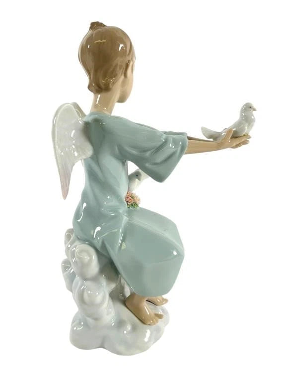Lladro  Vintage Limited Edition Spring Angel #6146