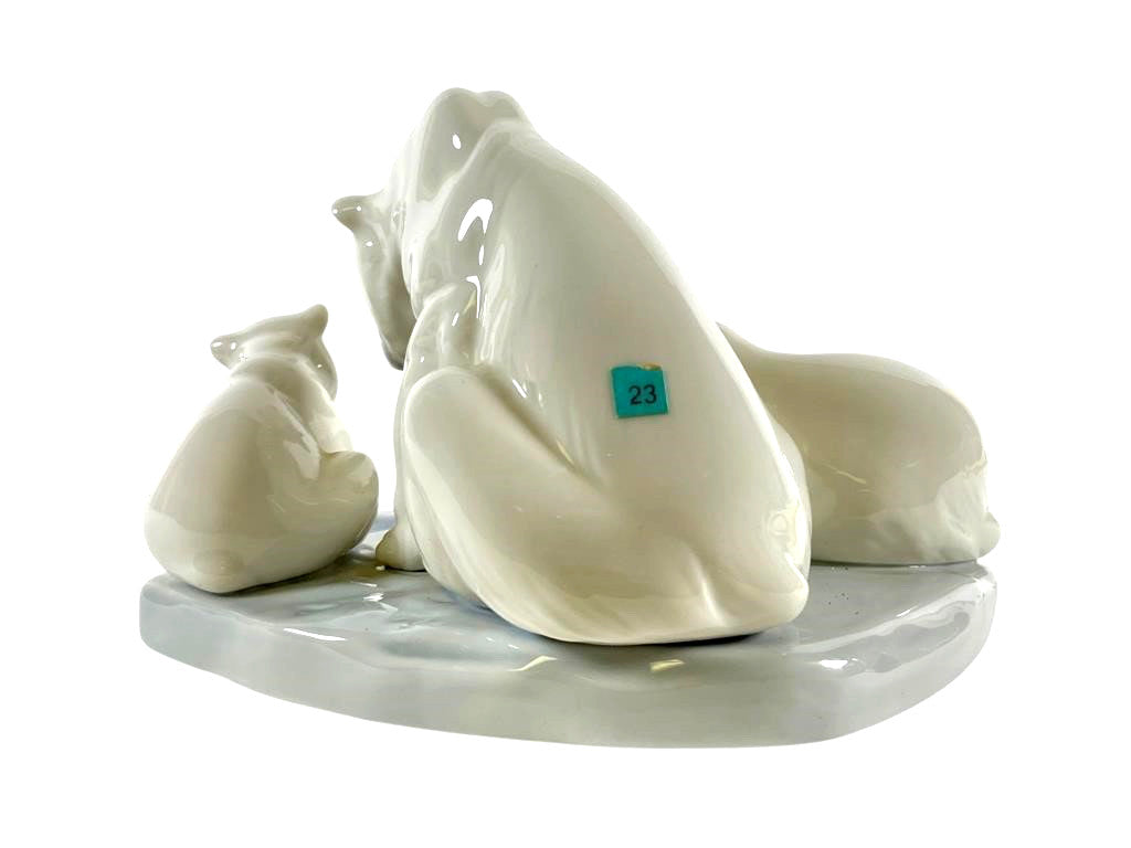 Lladro Vintage  Polar Bear Family  1443
