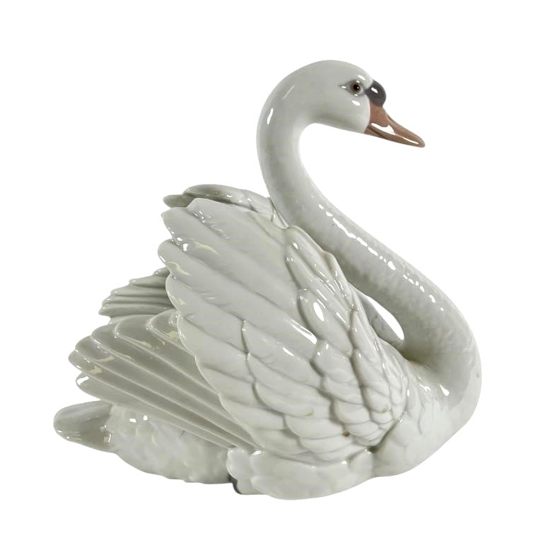 Lladro Swan With Wings Spread 5231 Porcelain Figurine