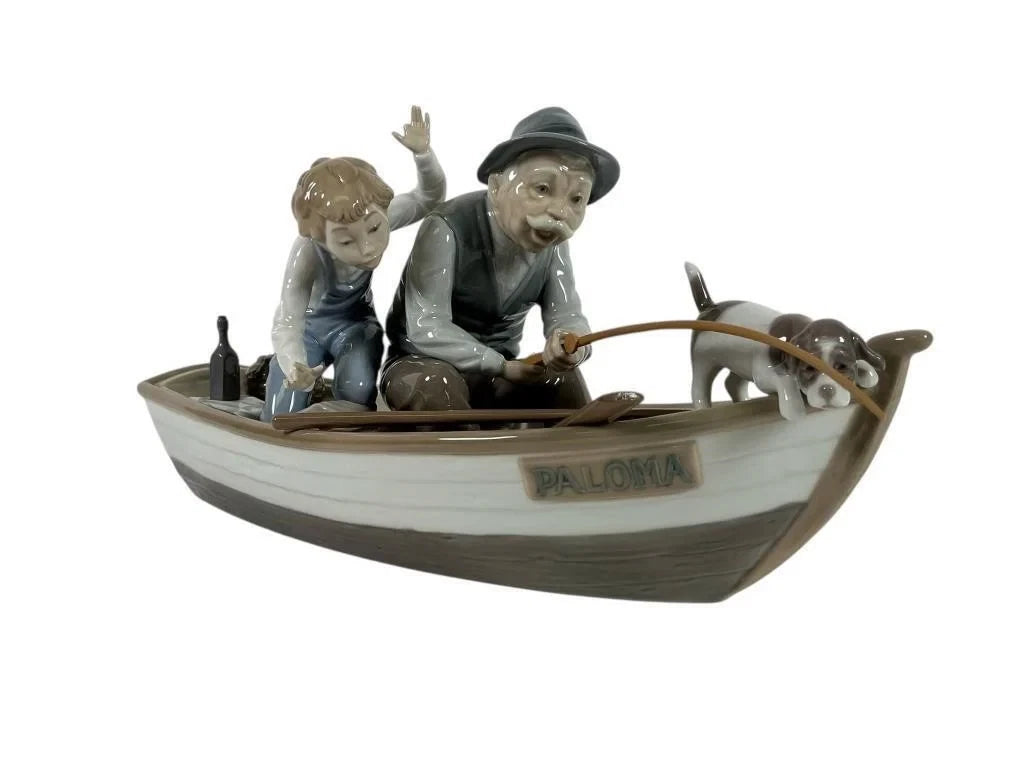 Lladro Limited Edition Porcelain Grandparents  Fishing with Gramps model #5215