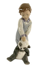 Lladro Porcelain First Discoveries 6974