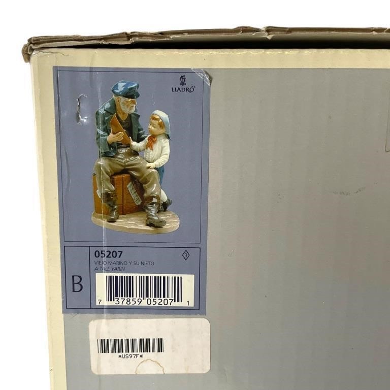 Lladro Porcelain A Tall Yarin 5207