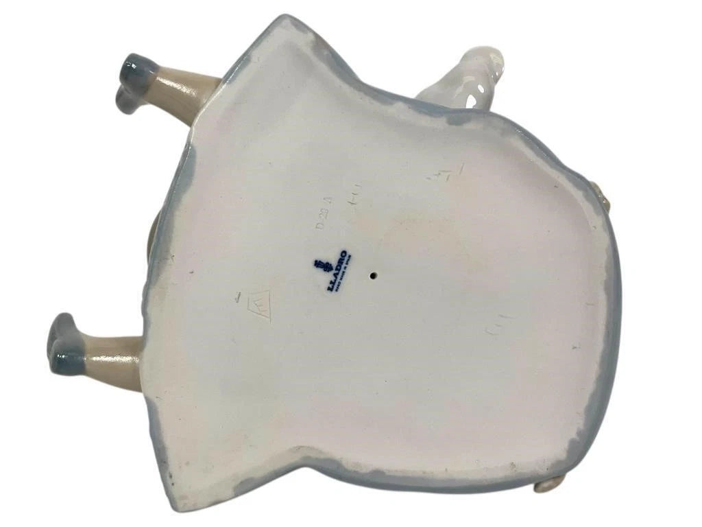 Lladro  Vintage Limited Edition My Hungry Brood  #5074