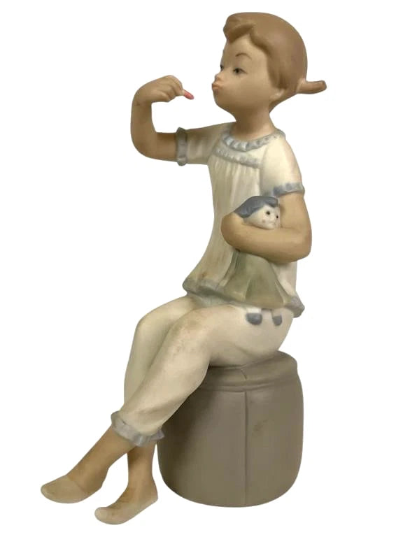 Lladro Vintage Limited Edition  Porcelain Figurine Girl with Doll #1083 – Lladro porcelain figurine titled 'Girl with Doll,' 