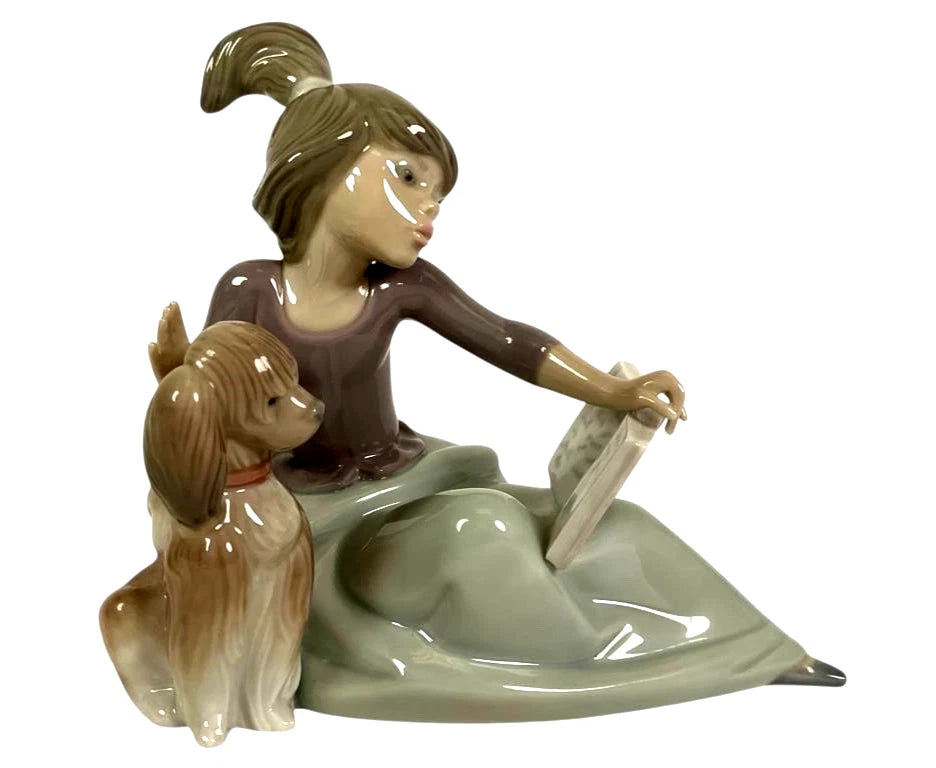 Lladro  Vintage Limited Edition A Lesson Shared 5475 – Porcelain figurine titled A Lesson Shared, model #5475 by Lladro