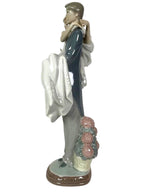 Lladro  Vintage Limited Edition Over the Threshold  #5282