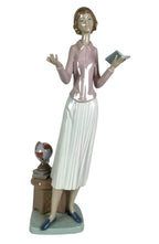 Lladro  Vintage Limited Edition Little Todays Lesson 6659 – Porcelain figurine titled 'Today's Lesson' by Lladro, model numbe