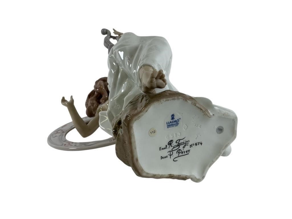 Lladro Limited Edition Porcelain Figurine Melody  model  6513