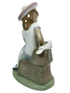 LLADRO  SUNDAY'S CHILD (GIRL) LLADRO RETIRED: 1997