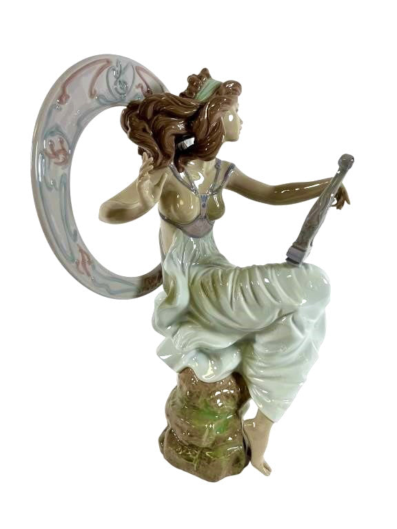 Lladro Limited Edition Porcelain Figurine Melody  model  6513