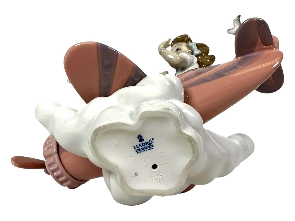 LLADRO RETIRED: 2004 DON'T LOOK DOWN LLADRO ITEM #01005698