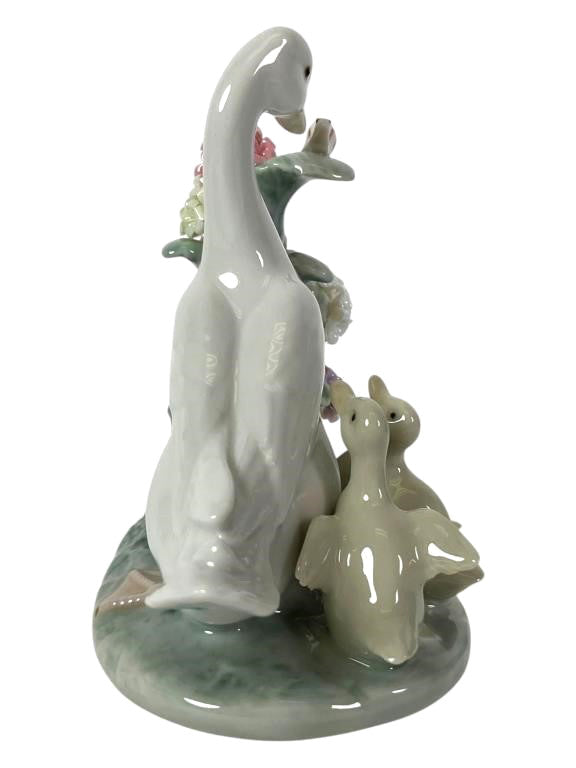 Lladro How Do You Do Ducks Figurine 01001439 1439