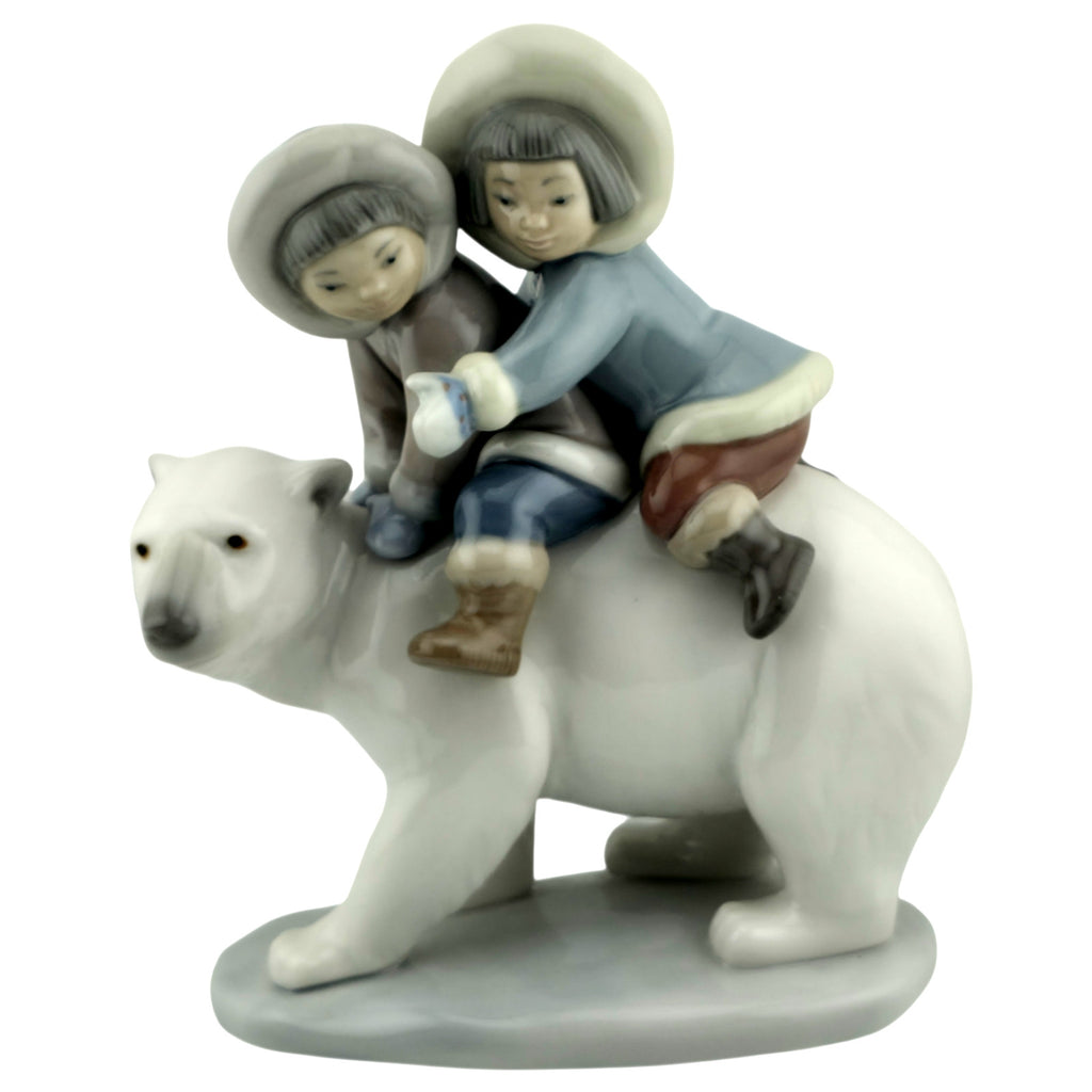 Lladro Vintage Limited Edition RETIRED: 2004 ESKIMO RIDERS LLADRO