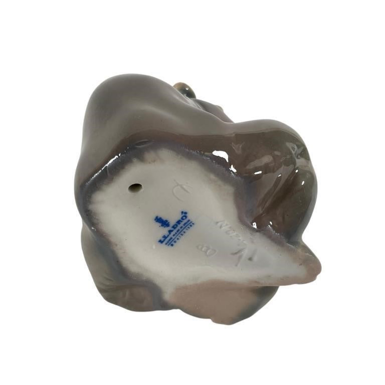 Lladro Porcelain Mono Contemplativo  5432