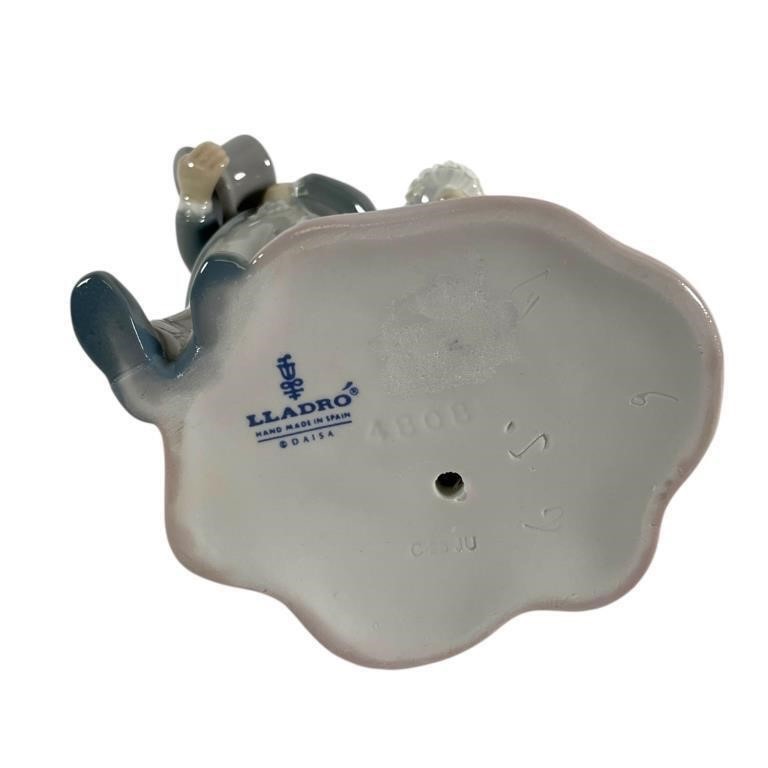 Lladro Limited Edition Porcelain Wedding of Yester year  4808