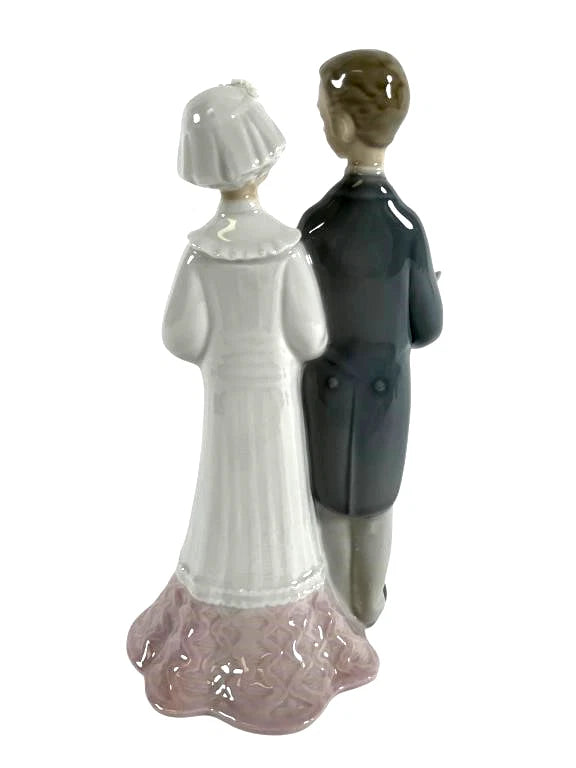 Lladro Limited Edition Porcelain Wedding of Yesteryear  4808