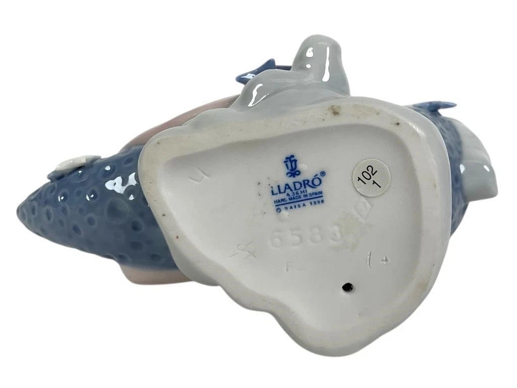 Lladro  Vintage Limited Edition Heavens Lullaby 6583