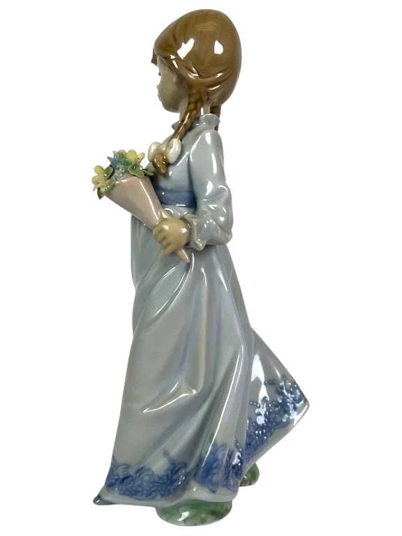 Lladro Vintage Limited Edition  Porcelain Figurine School Days  #7604
