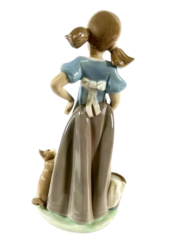 Lladro  Vintage Limited Edition Playful Kittens #5232