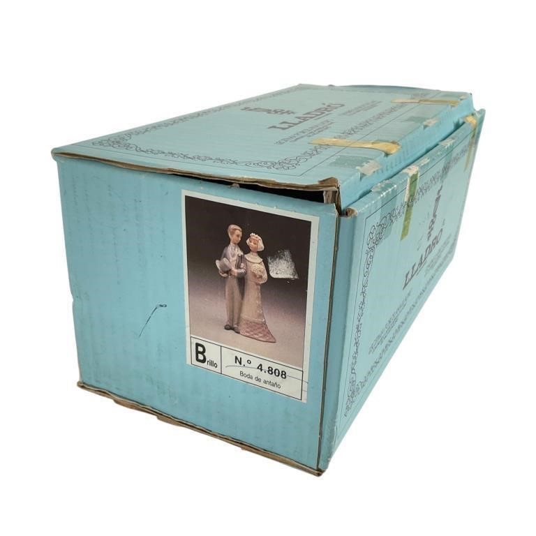 Lladro Limited Edition Porcelain Wedding of Yester year  4808