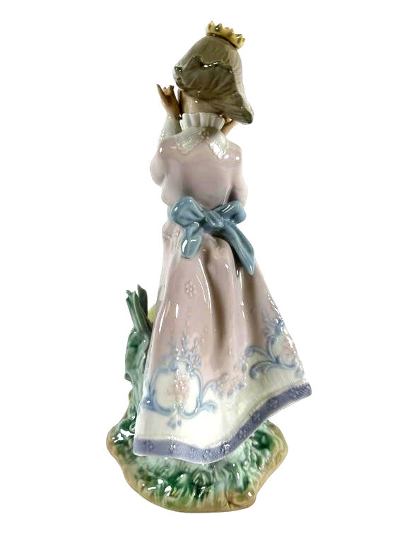 LLADRO LAND OF THE GIANTS 1990-94 PORCELAIN FIGURINE  5716G