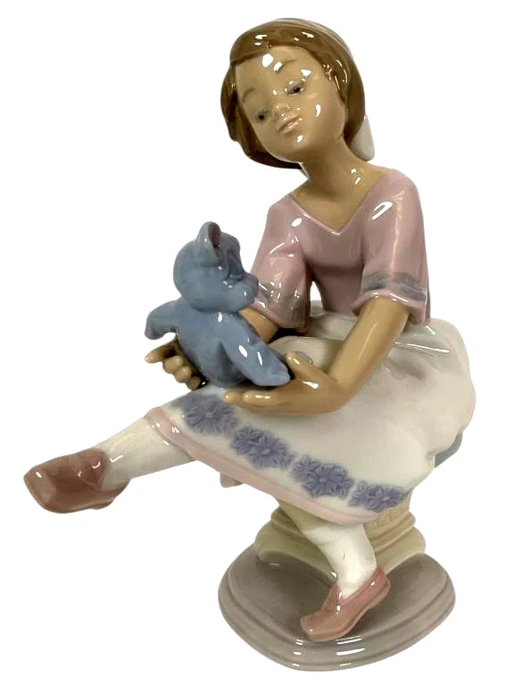 Lladro Vintage Limited Edition  Porcelain Figurine Best Friend  #7620 – Lladro porcelain figurine titled 'Best Friend,' model