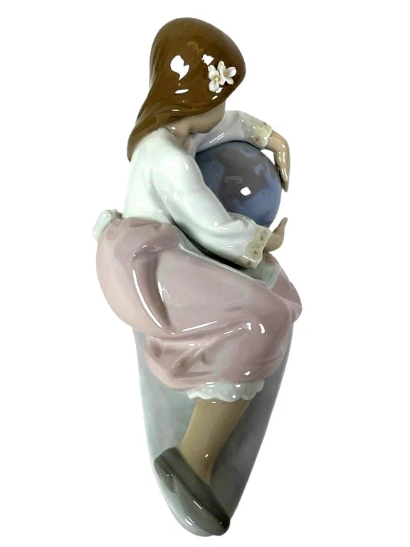 Lladro  Vintage Limited Edition World of Fantasy #05943