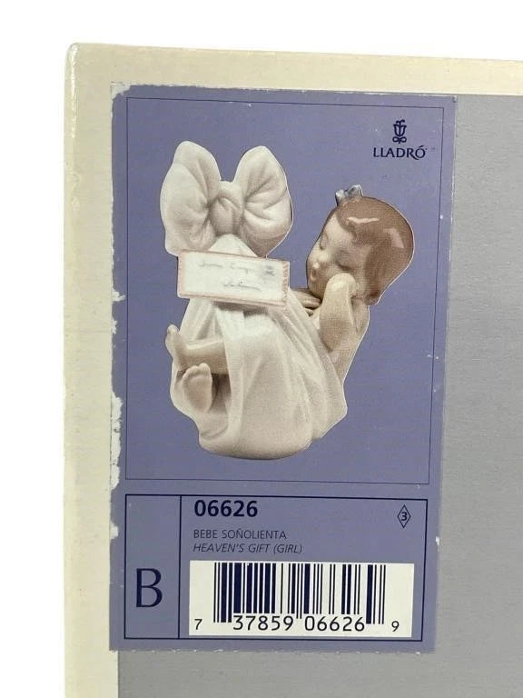 Lladro  Vintage Limited Edition Heavens Gift (Girl) 6626