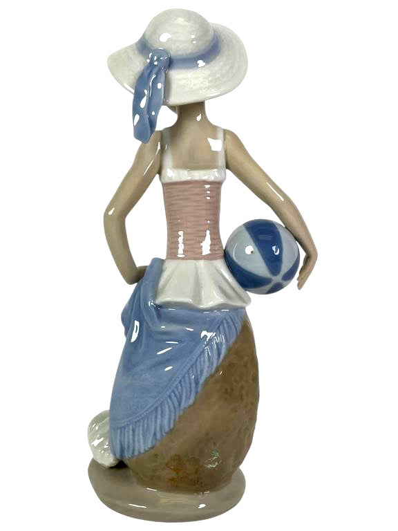LLADRO SUMMER 1984-99 PORCELAIN FIGURINE  5219G