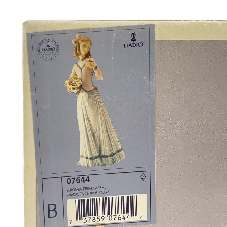 LLADRO INNOCENCE IN BLOOM 1996 SOCIETY PORCELAIN FIGURINE  7644G