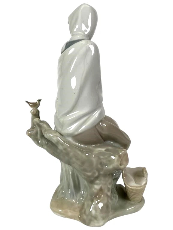 Lladro  Vintage Limited Edition New Shepherdess  #4576